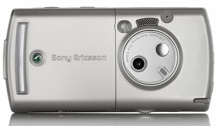 SE P990i, R�ckseite