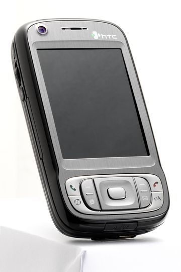 HTC TyTN II: seitlich links