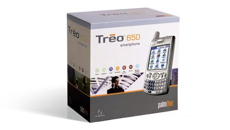 Palm Treo 650 in der Box