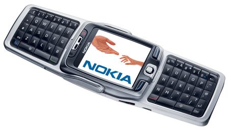 Nokia E70, aufgeklappt