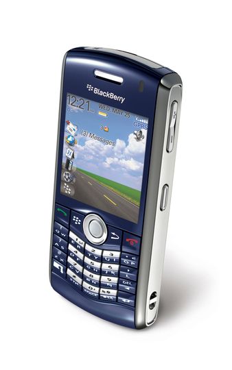 Blackberry Pearl 8110: Seitenansicht rechts unten