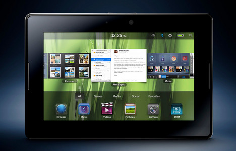 Das Blackberry Playbook kann mit einem Blackberry gekoppelt werden, muss aber nicht