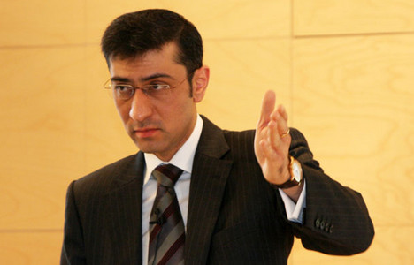 Nokia-Siemens-Networks-Chef Rajeev Suri weist in Barcelona den Weg zu neuen H�chstgeschwindigkeiten