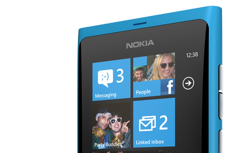 Das Nokia Lumia 800 erh�lt zwei Updates