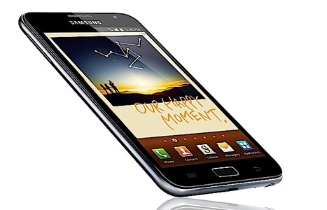 Das Samsung Galaxy Note hat einen 5,3 Zoll gro�en Touchscreen
