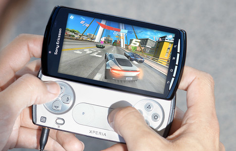 Sony Ericsson wird das Xperia Play in den M�rz in den Handel bringen
