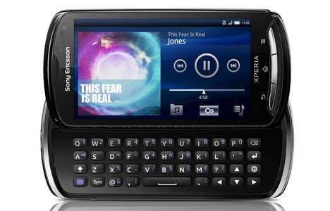 Das Xperia Pro ist Sony Ericssons neues Smartphone mit Android und QWERTZ-Tastatur