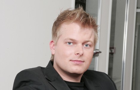 Sparhandy-Chef Wilke Stroman bietet Orginaltarife von Vodafone g�nstiger an als der Mobilfunker selbst
