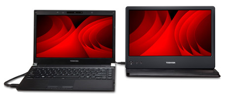 Der Toshiba Mobile USB-Monitor findet in der Laptoptasche Platz